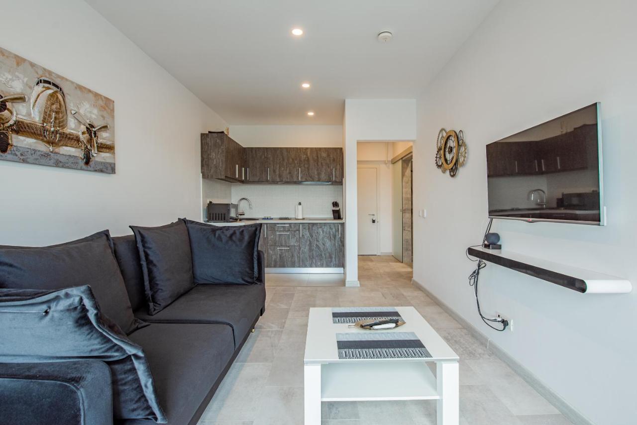 Cozy Penthousestudio Cityview W12 Бухарест Экстерьер фото