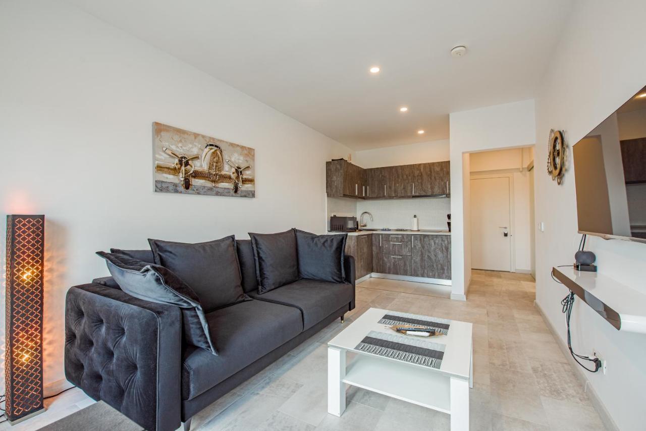 Cozy Penthousestudio Cityview W12 Бухарест Экстерьер фото