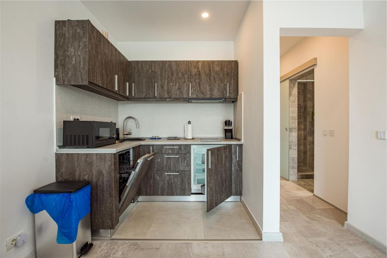 Cozy Penthousestudio Cityview W12 Бухарест Экстерьер фото